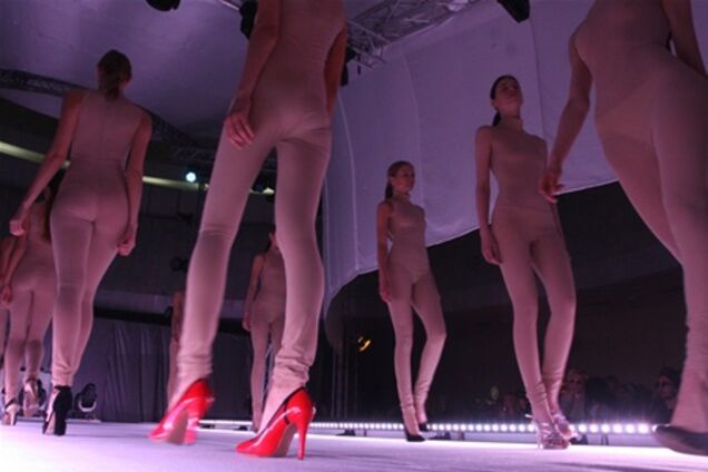 Показ взуття від Валентина Юдашкіна