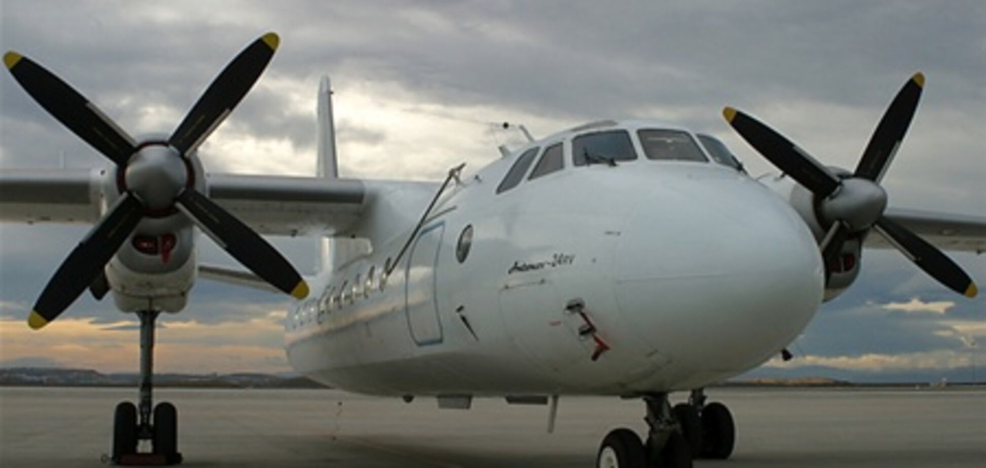 Українські прикордонники хочуть продати вертольоти і літак