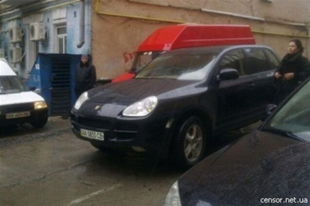 Судье Высшего хозяйственного суда угрожают из-за джипа