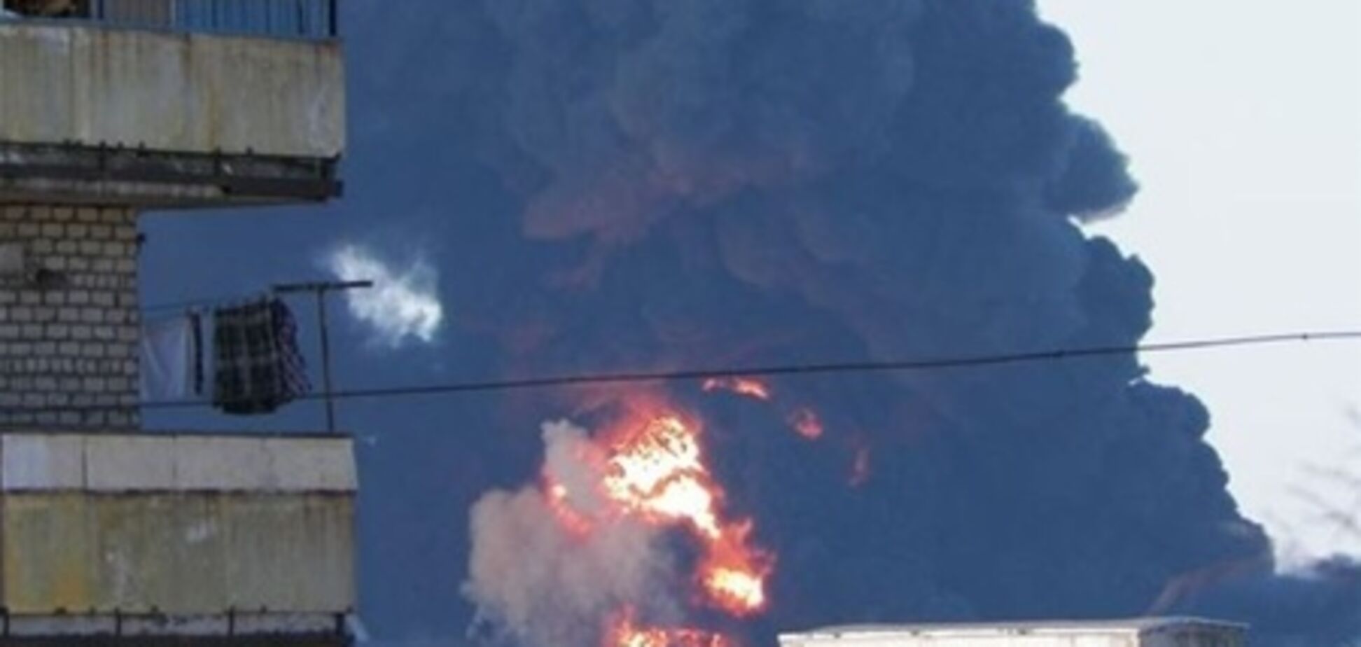 На горящей Углегорской ТЭС погиб человек