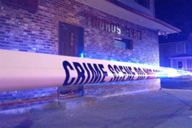 Мужчина расстрелял людей в ТЦ в США: есть раненые