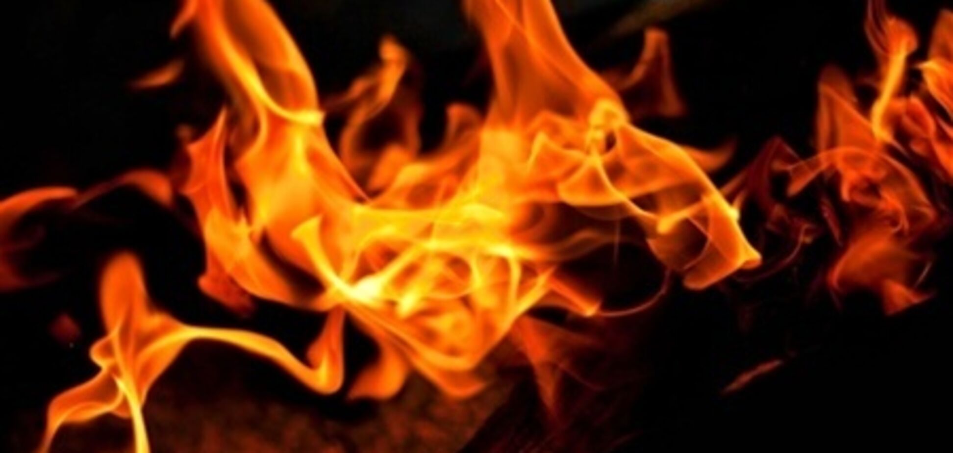 В Одесі 9 пожежних відділень гасили 4 будинки