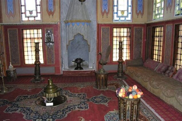 Бахчисарайский музей продемонстрировал туристам 'Весну гарема'