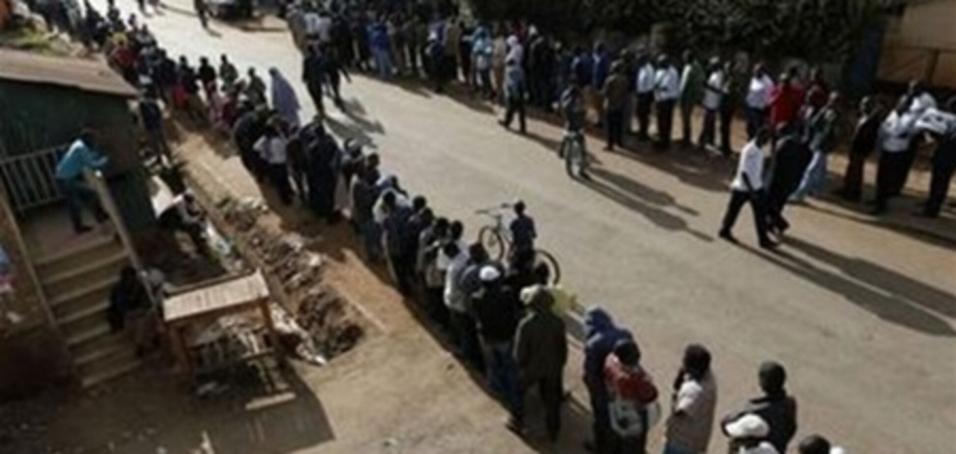 Доленосні вибори в Кенії почалися з загибелі 12 осіб