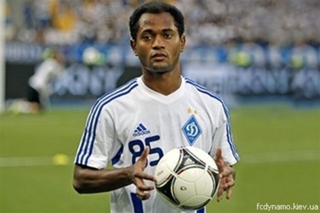 'Боруссия' намерена забрать полузащитника 'Динамо'