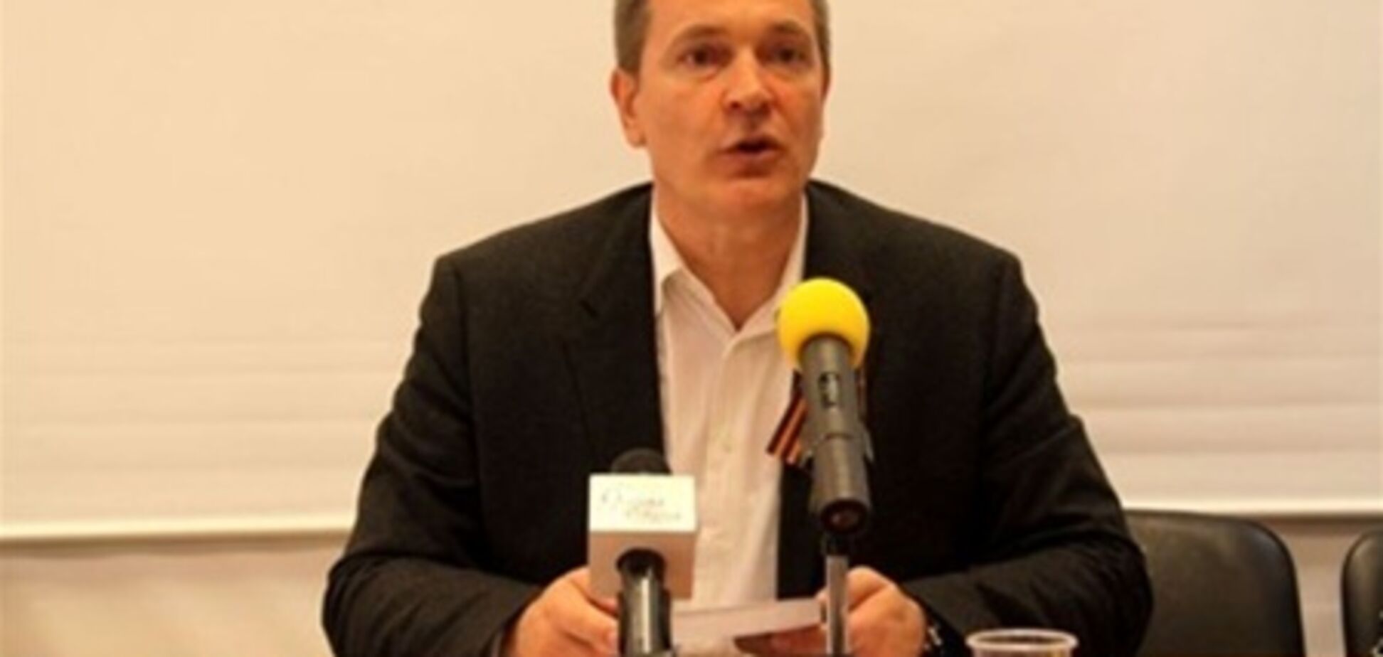 Нардеп Колесниченко затеял скандал, потому что его не узнали