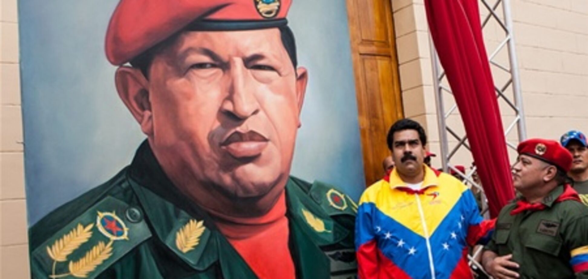 Венесуэла высылает из страны военного атташе США