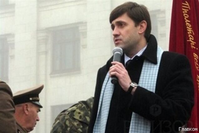 'Свобода' в Ананьєві пропонувала бомжам 300 грн за знесення Леніна - КПУ