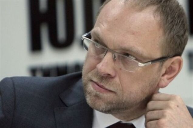 Оппозиция обратится в ЕСПЧ по делу о лишении Власенко мандата