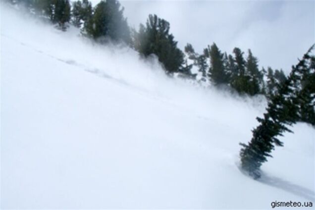 В Карпатах объявлена опасность схода лавин