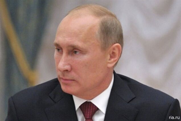 Путін не поїде на похорон Чавеса