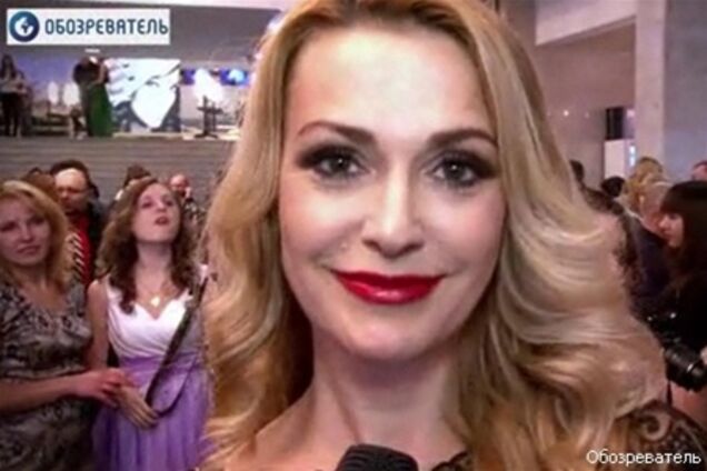 Селебритиз поздравили с 8-м марта. ВИДЕО