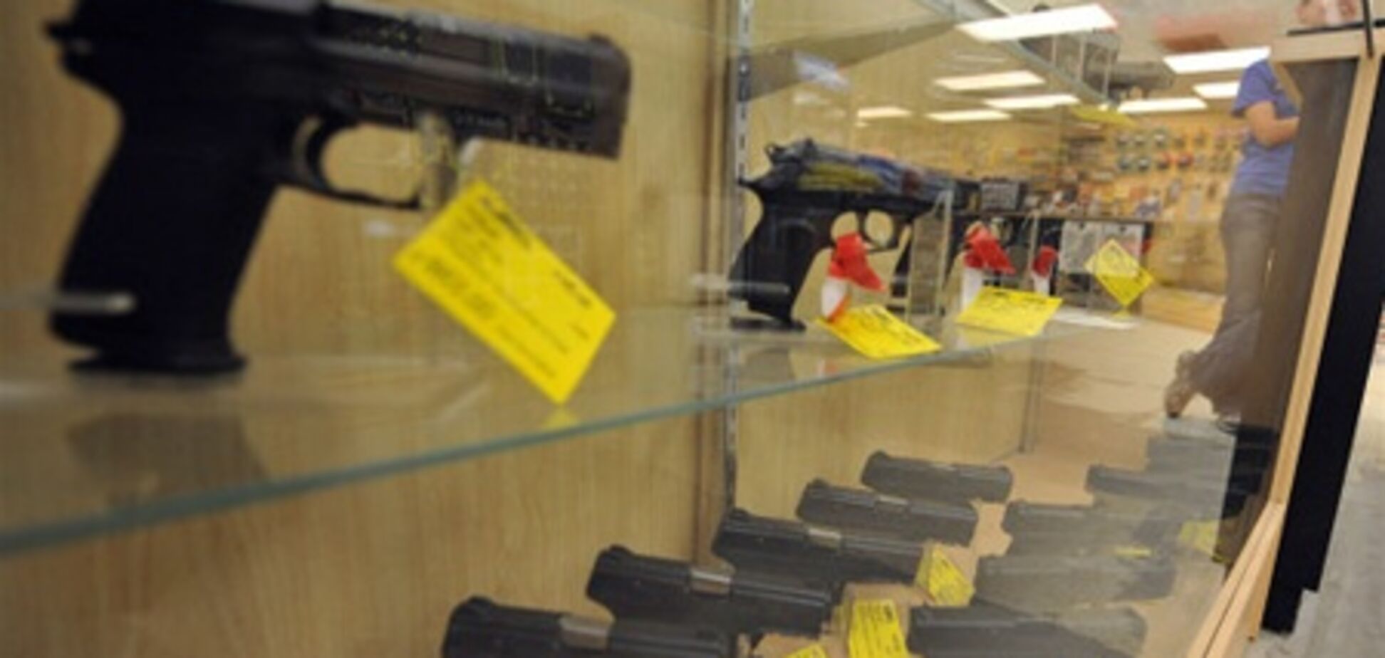 Школьным учителям Южной Дакоты разрешили вооружиться огнестрельным оружием