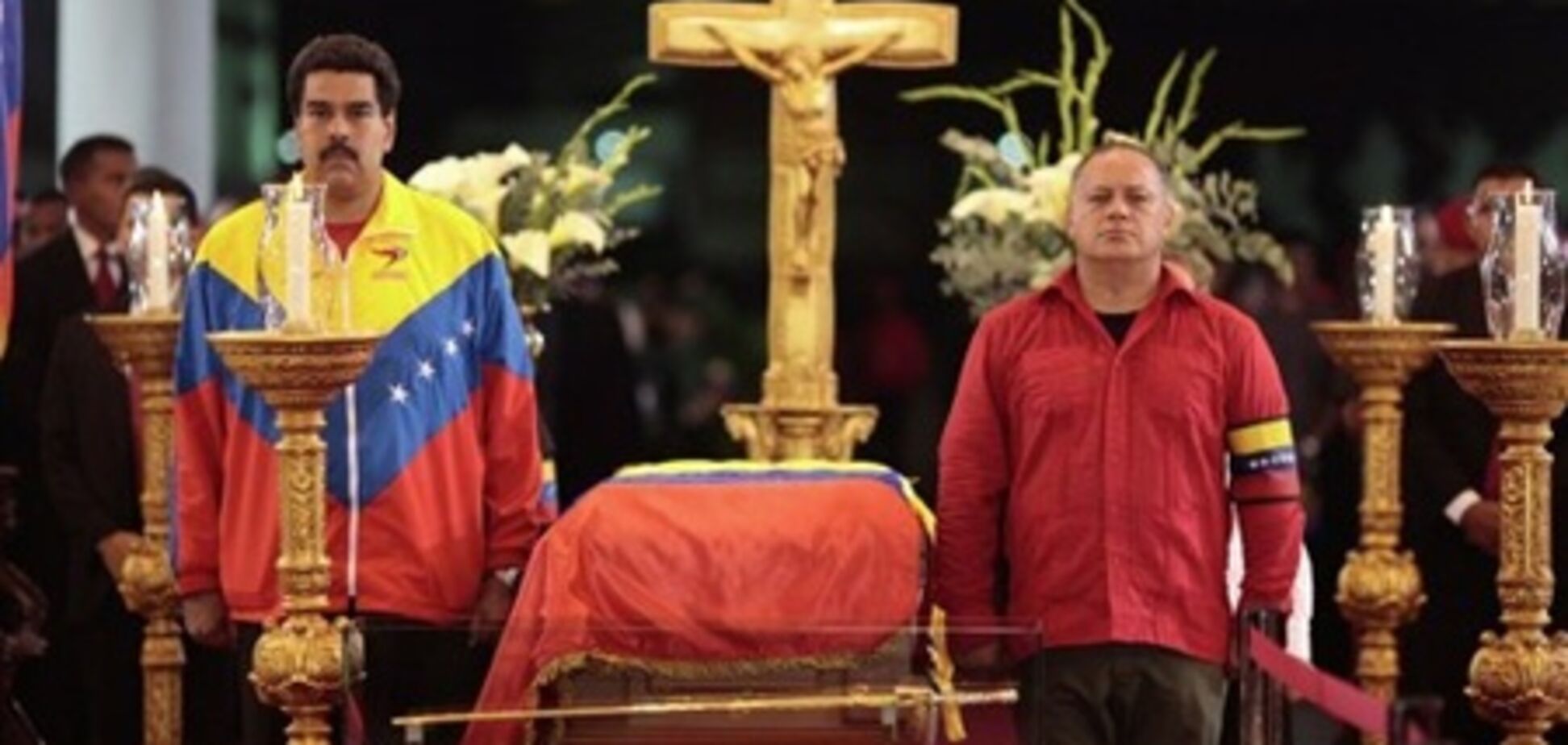 Представители Белого дома не поедут на похороны Чавеса