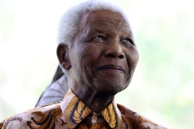 Манделу госпитализировали