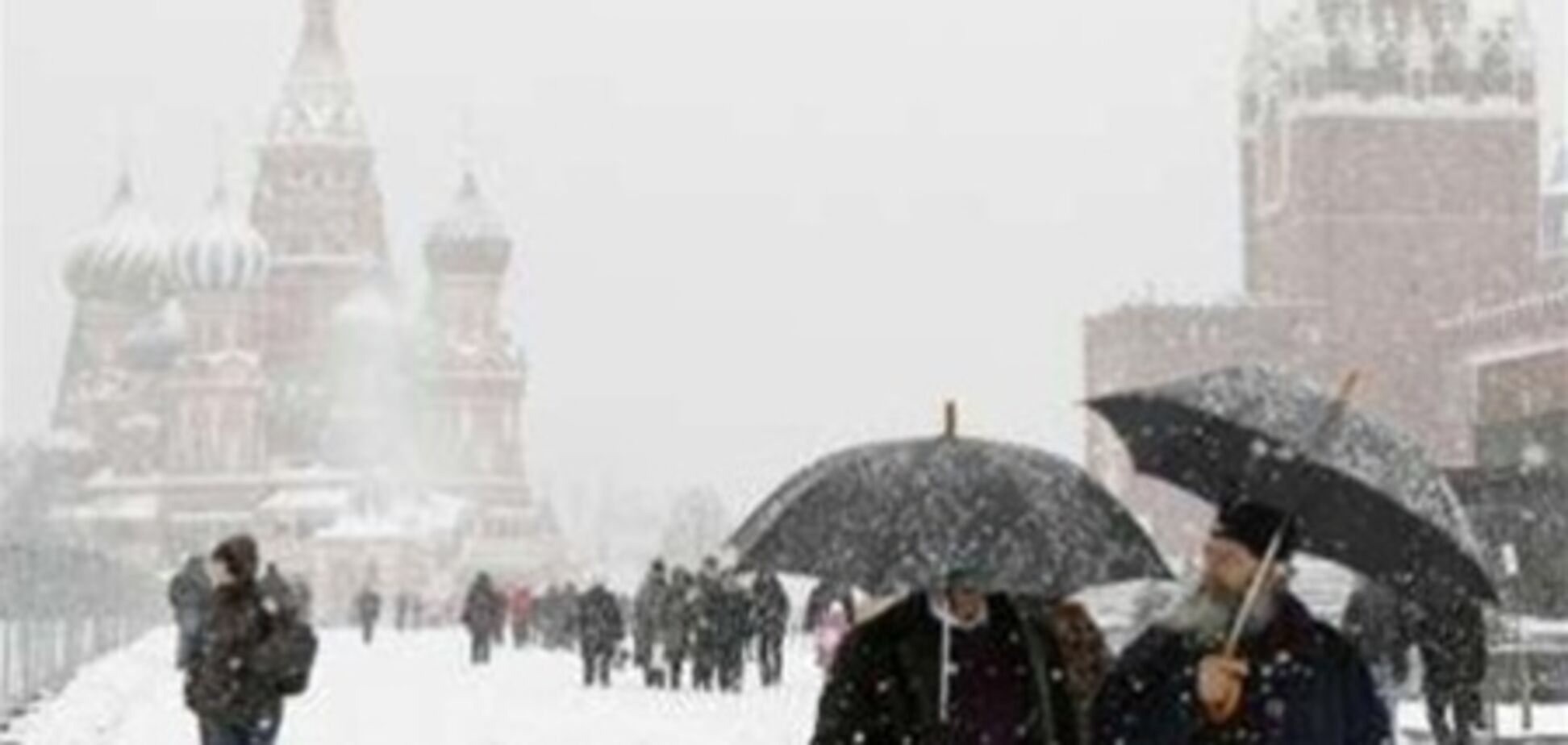Квітневий сніг накрив Москву 