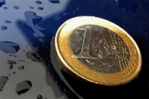 FT: центральные банки развитых стран избавляются от евро