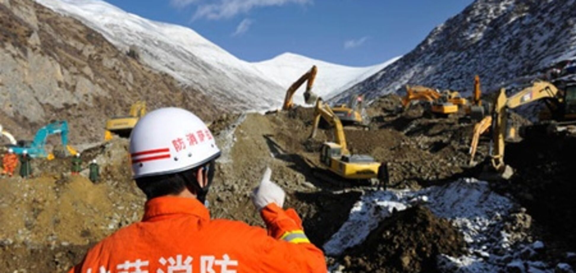 У Тибеті виявлені тіла 17 з 83 шахтарів, які опинилися під обвалом