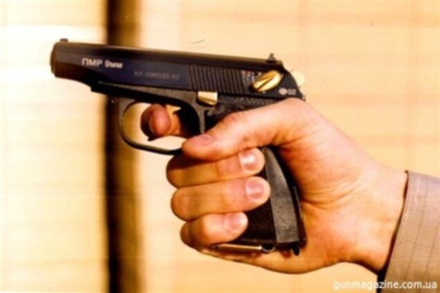 Редактора газеты 'Охота, оружие и закон' уличили в оружейном скандале