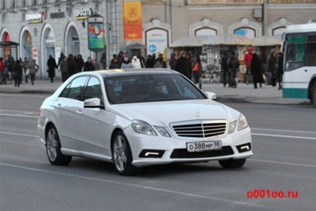 Основателя ВКонтакте подозревают в наезде на гаишника. Видео