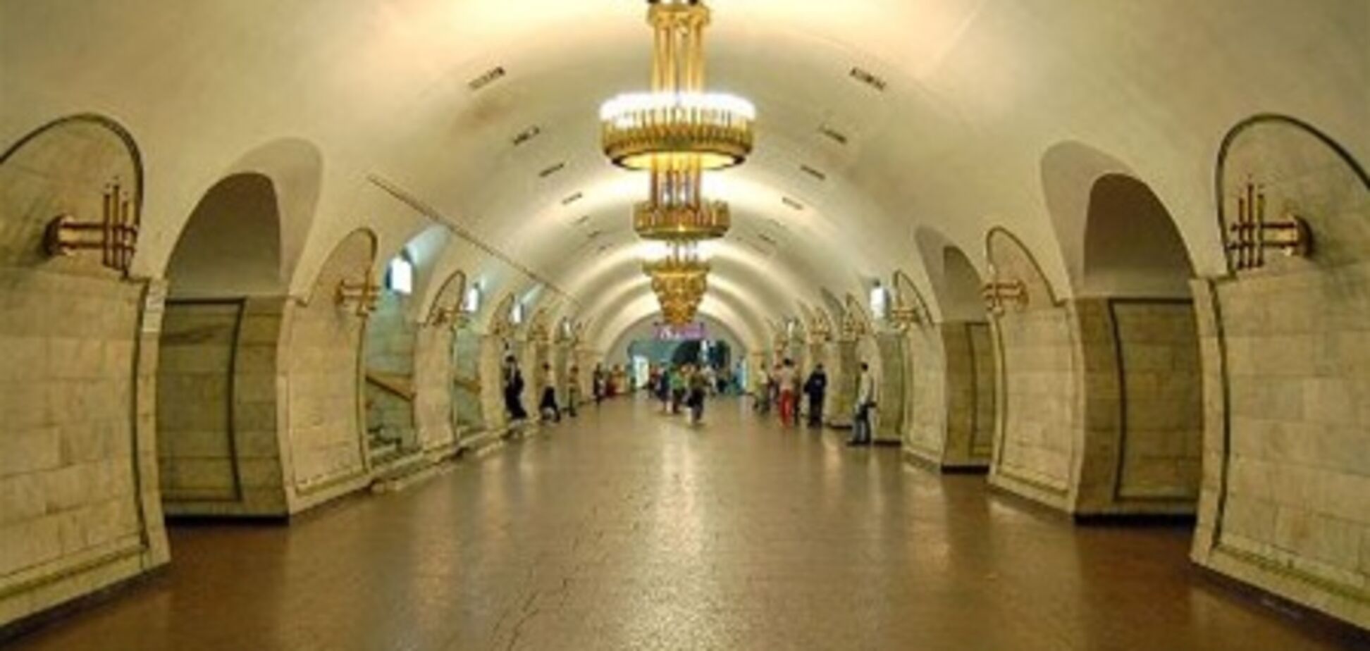 В метро вытянули у студентки кошелек с деньгами на учебу