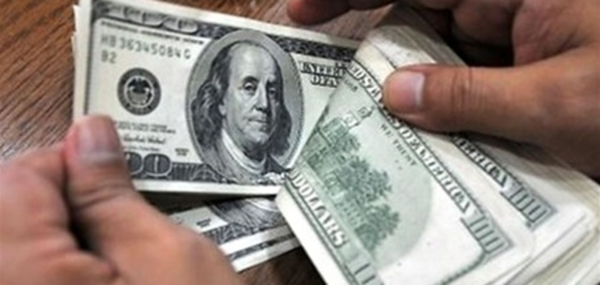 Минфин погашает первый купон валютных казначейских обязательств серии А