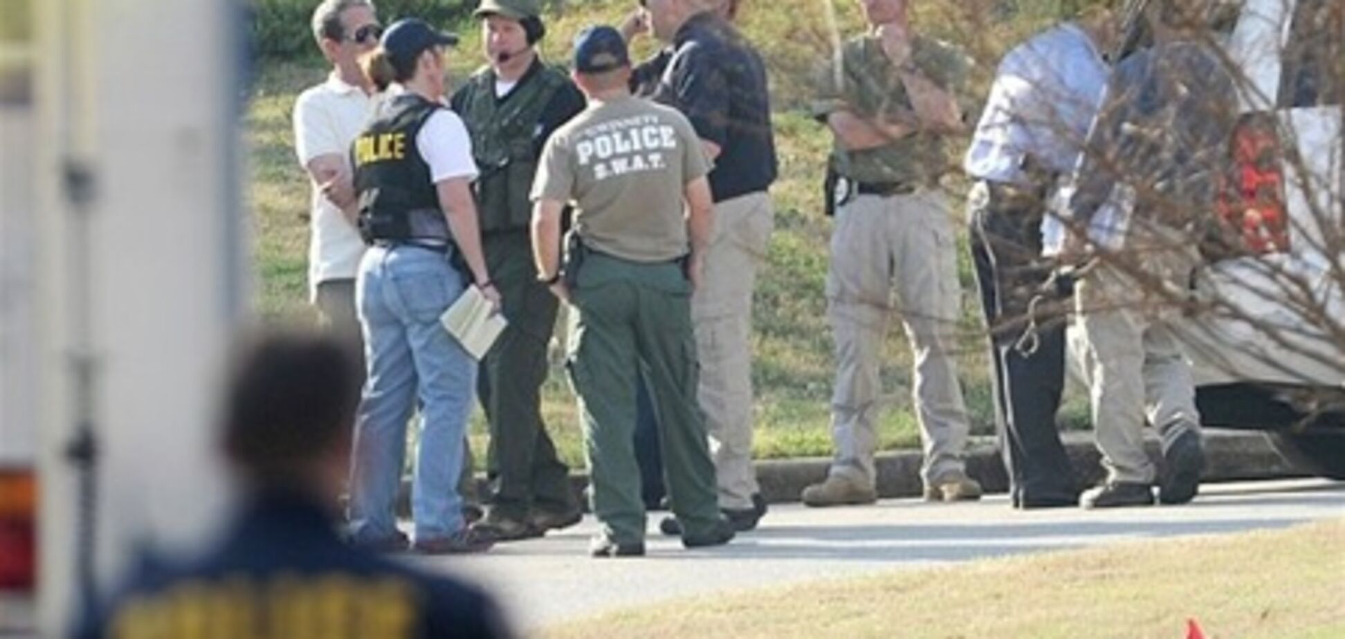 В США неизвестный вызвал пожарных и захватил их в заложники