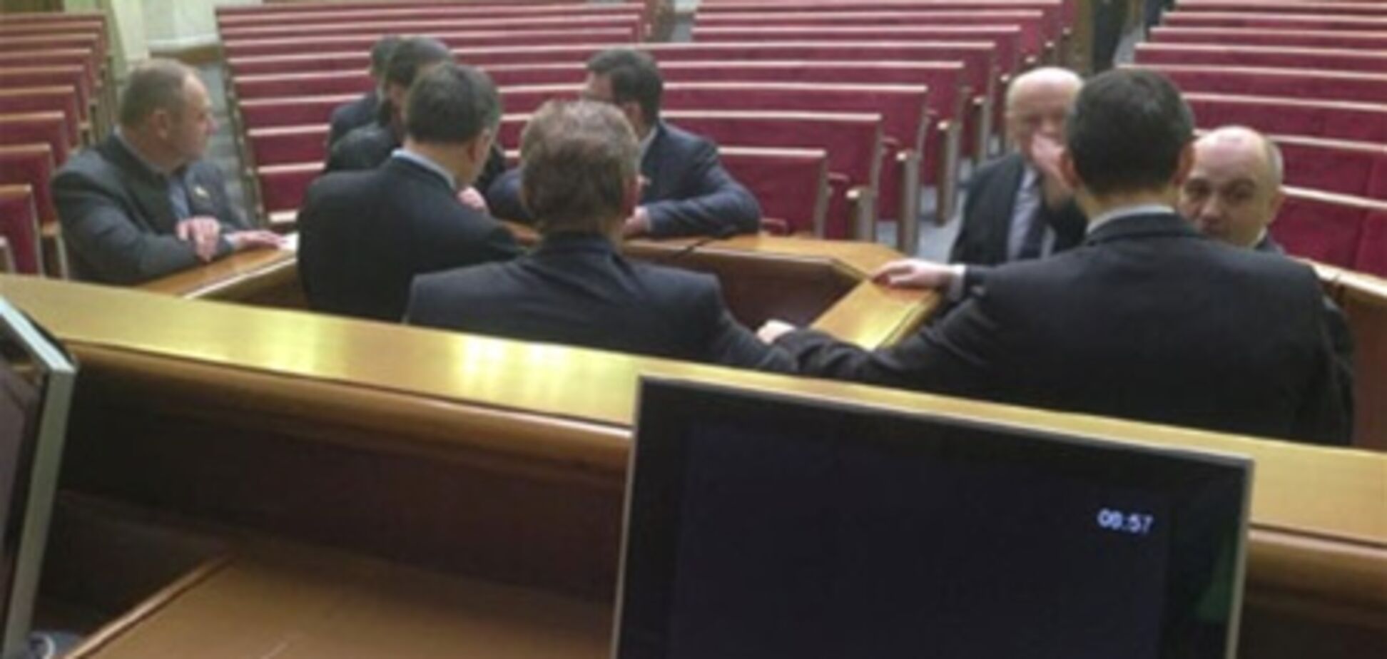 Суд про блокування ВР перенесли на 10 травня