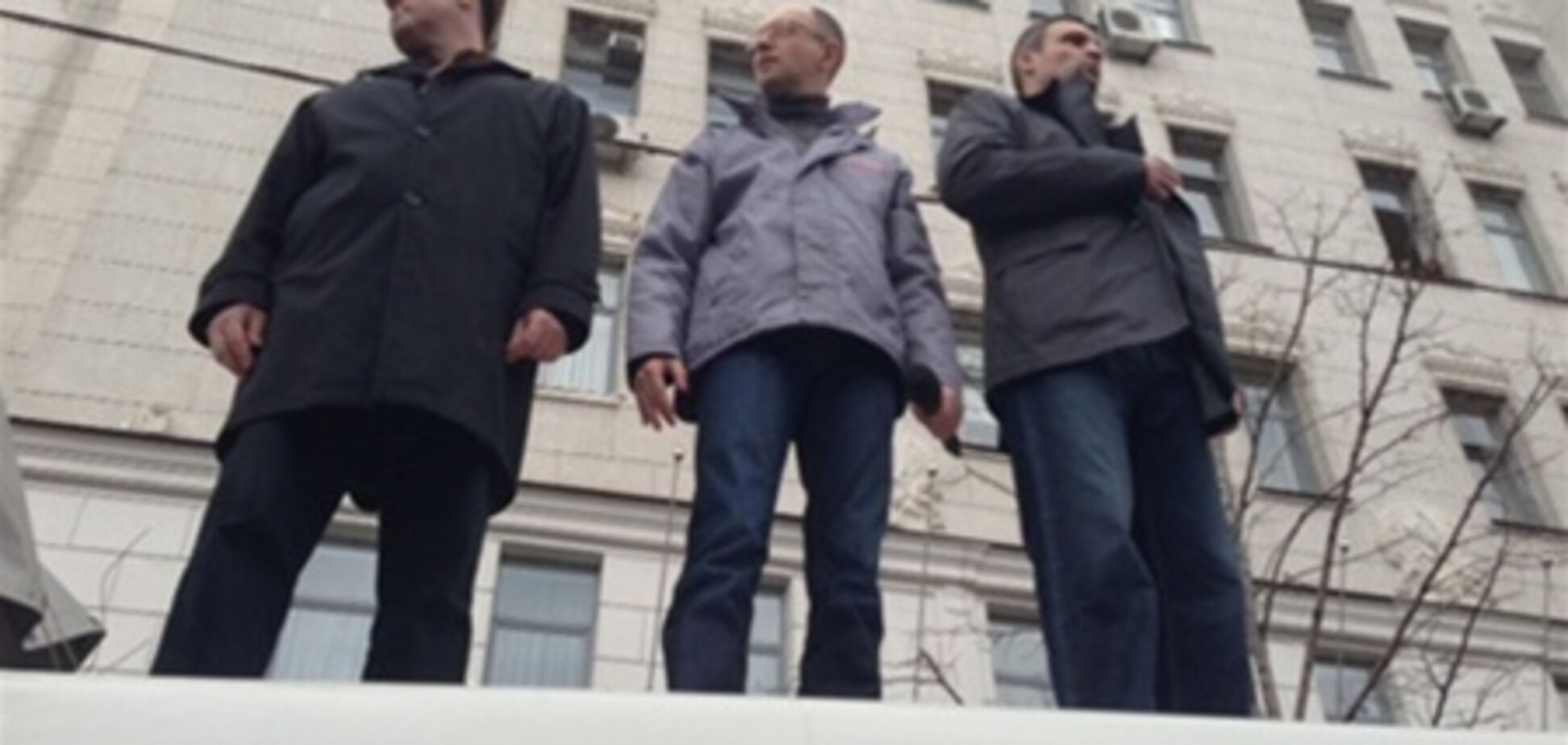 Міліція: на опозиційний мітинг у Харкові зібралися 1 тис. осіб