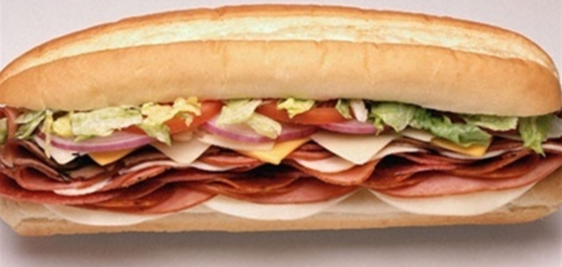 В США двух мужчин арестовали за разговор о сэндвиче