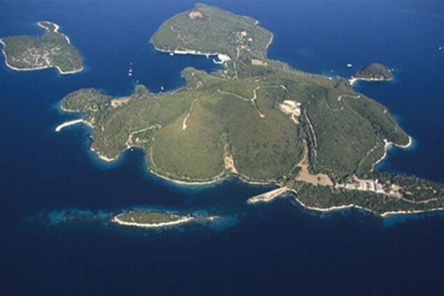 Мільярдер з РФ купив острів Онассіса за 100 млн євро