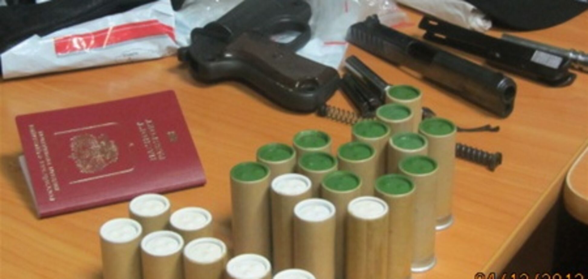 Росіянин віз в Москву контрабандну зброю і патрони