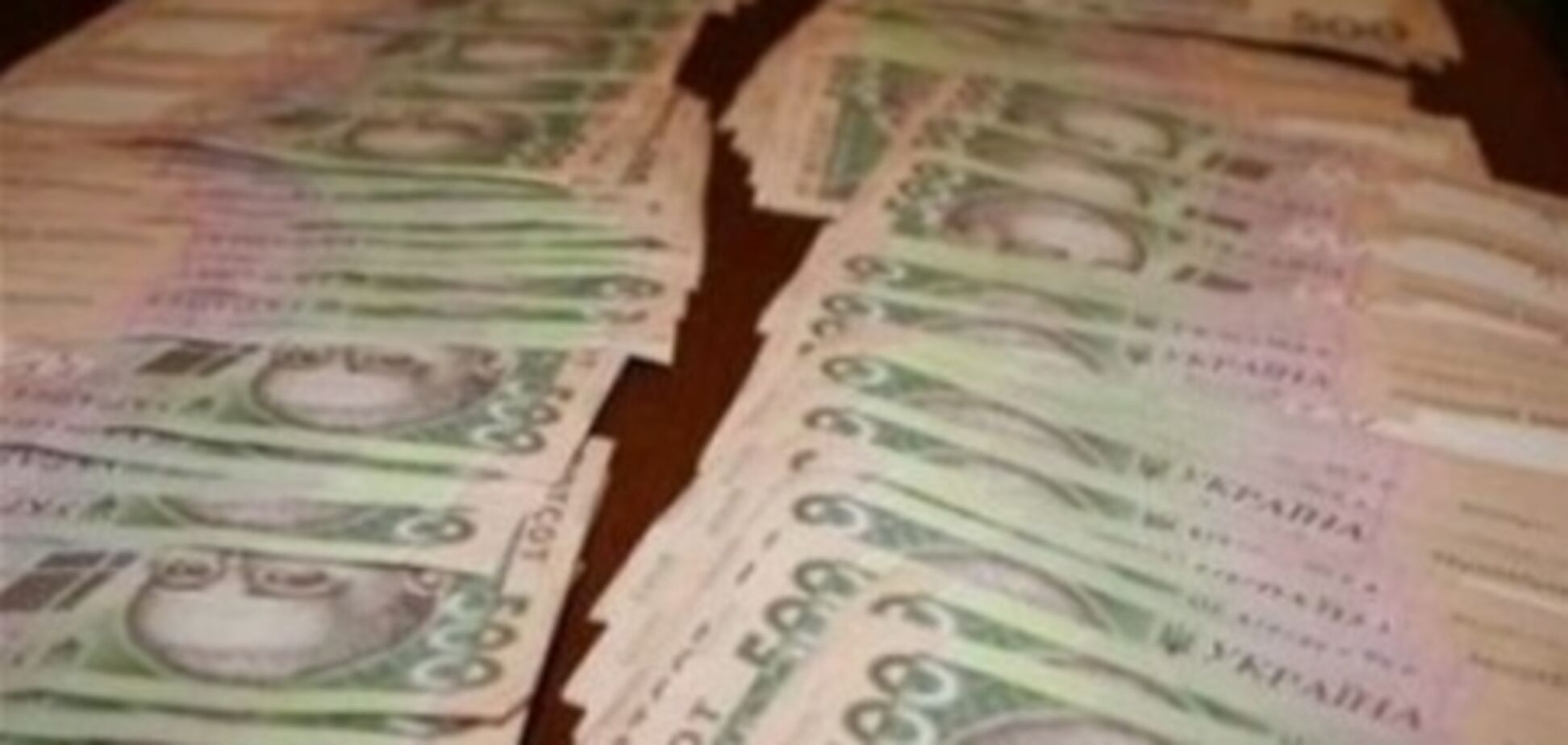 Украина одолжила уже 43 миллиарда гривен