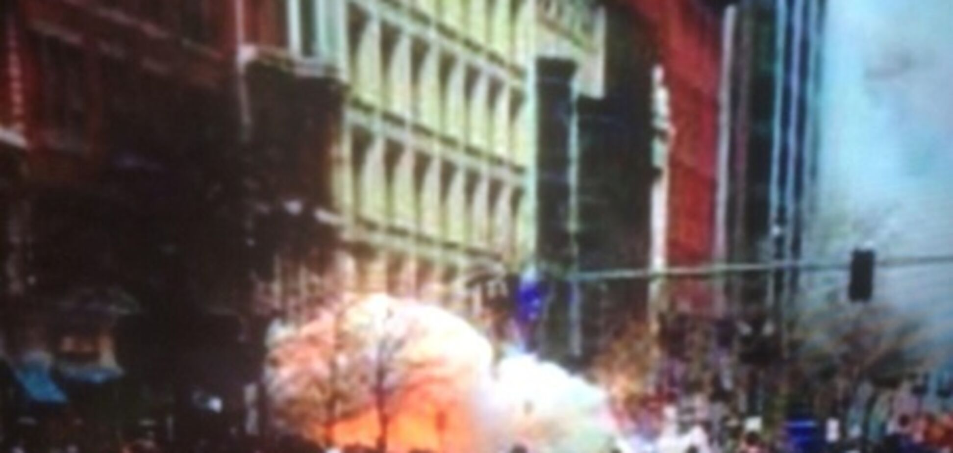 Взрывы в Бостоне: 12 жертв, десятки раненых