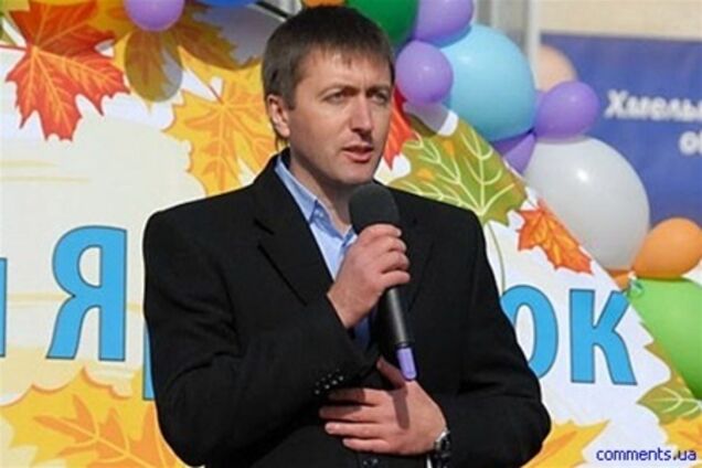 Обматеривший журналиста нардеп получил на дороги 33 млн грн