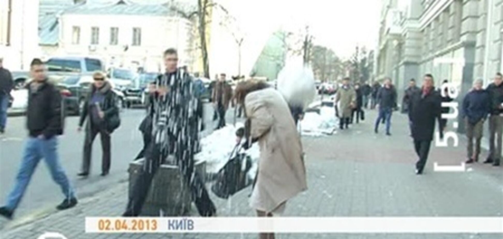 Милиция зовет журналистов поговорить о снежках у Рады