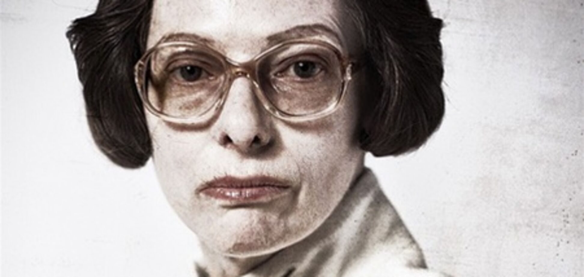 Постеры к фильму 'Сквозь снег': угадай актера за гримом