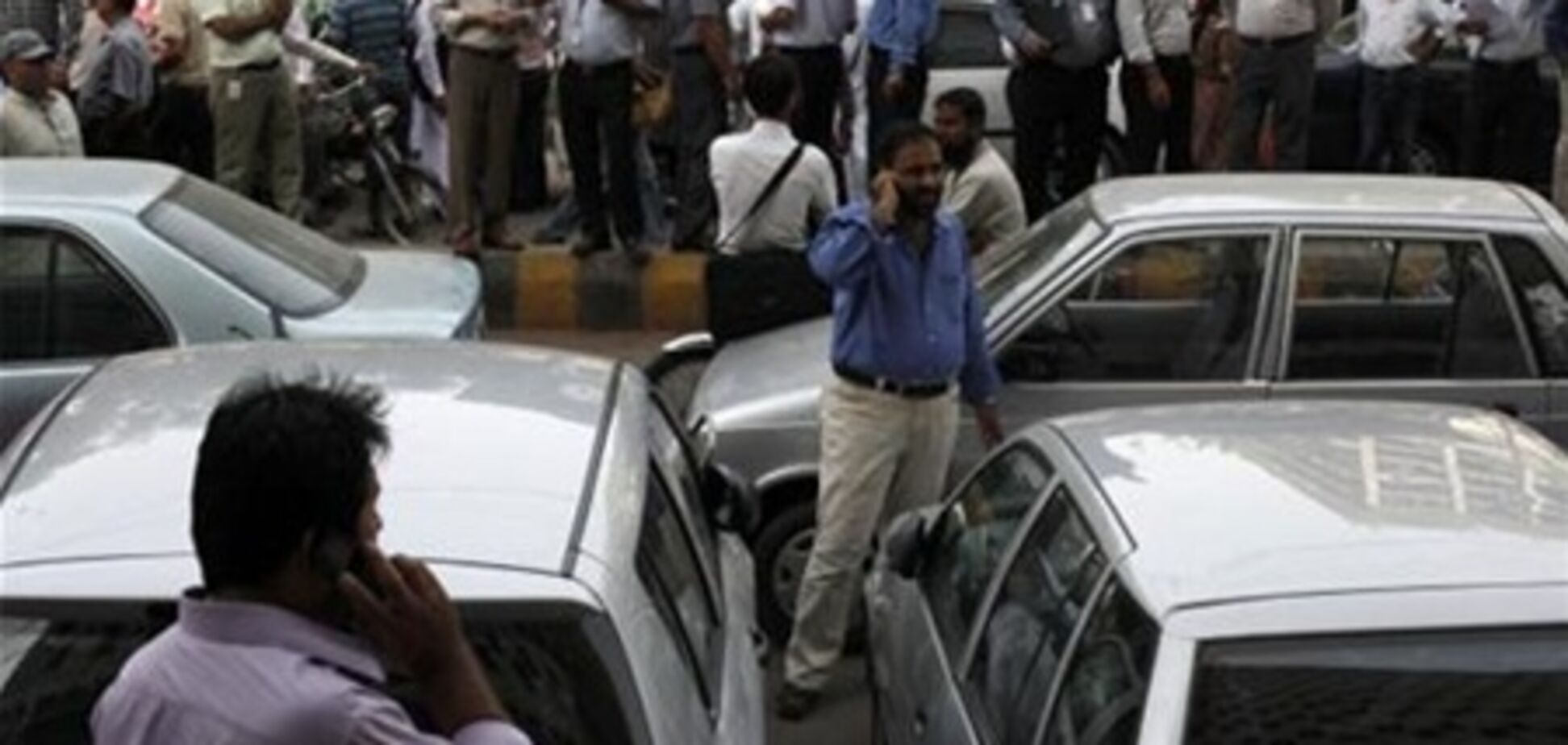 Иран опровергает информацию о жертвах землетрясения