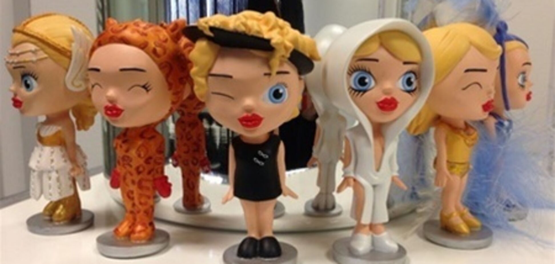 Миноуг выпустила коллекцию 'дюймовочек Кайли'. Фото