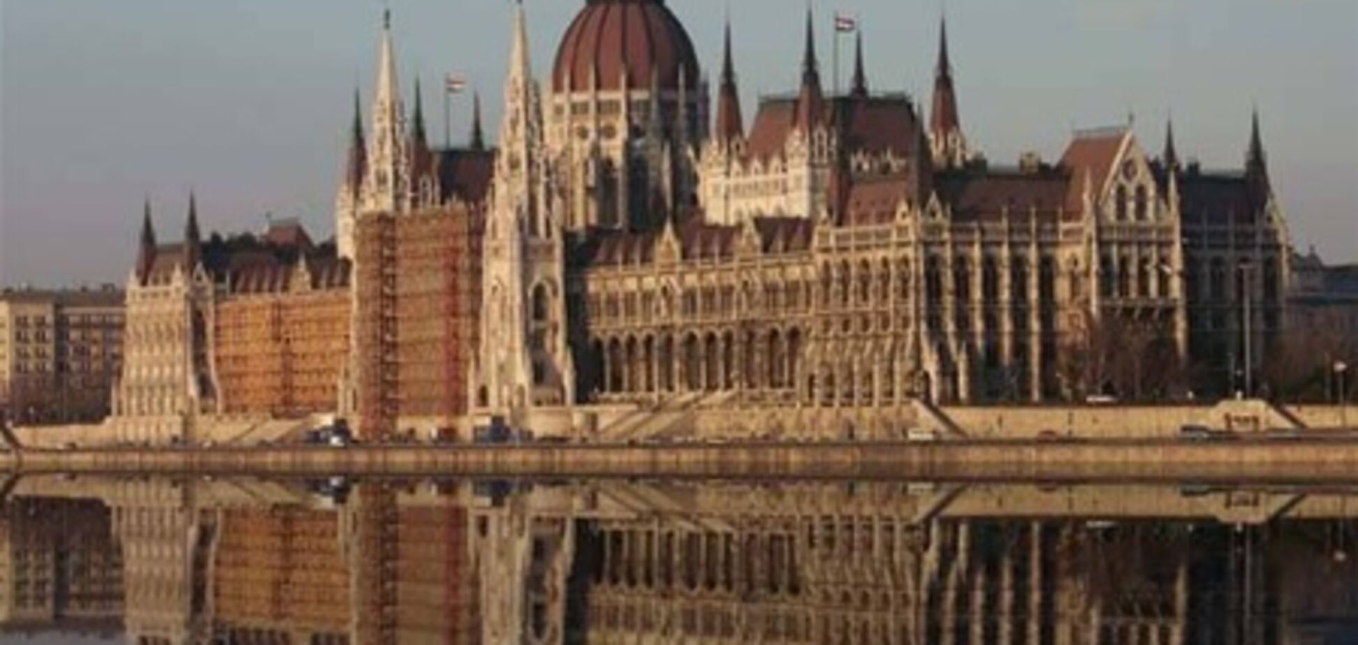 Угорщина змінить конституцію у відповідь на критику Брюсселя