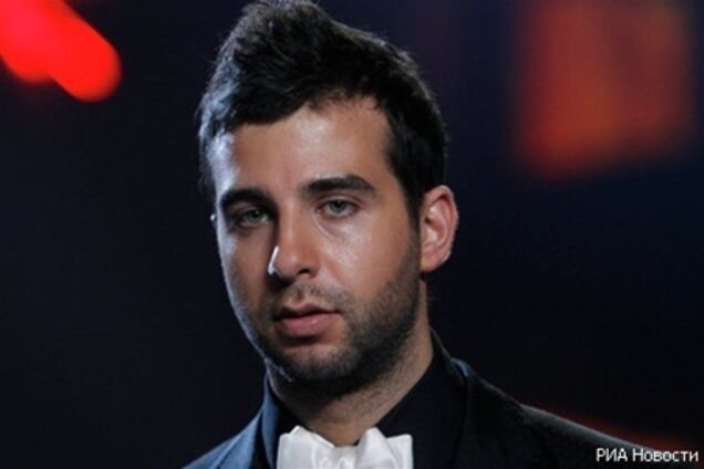 Ургант повторно извинился перед украинцами