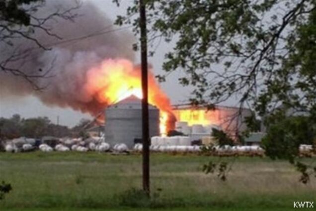 При взрыве на заводе в Техасе погибло 70 человек