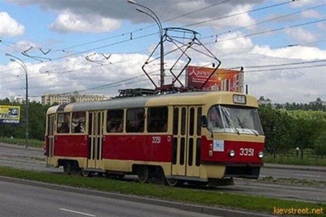 На Донеччині інкасатор пограбував жінку і намагався 'піти' від міліції на трамваї