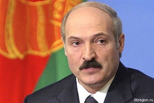 Суд постановил уничтожить фото, оскорбляющие Лукашенко