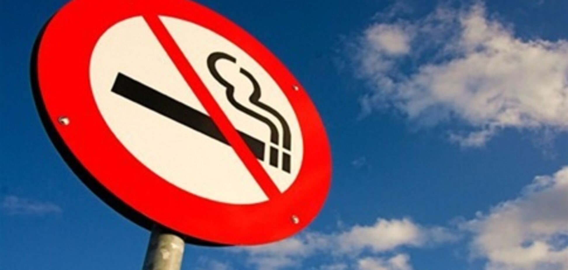 На пляжах Гонолулу запретили курить