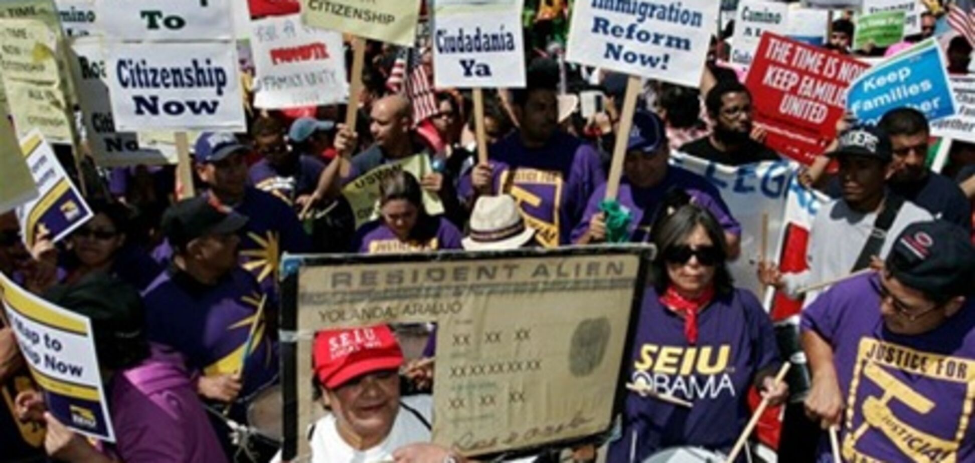 Сенат США представил проект иммиграционной реформы