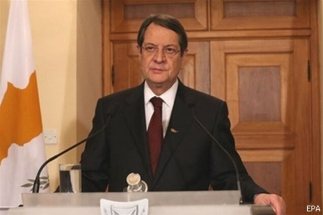 На Кіпрі створено комісію для розслідування кризи