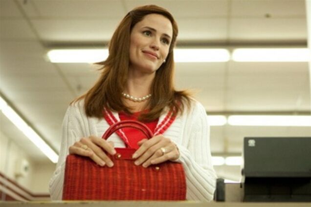 Дженнифер Гарнер станет секретаршей Кевина Костнера