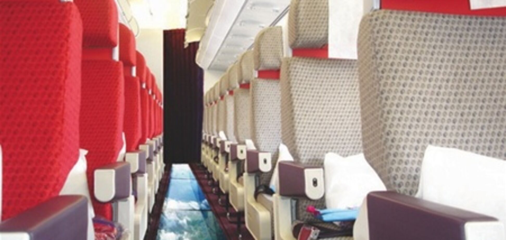 Virgin Atlantic запускает первый в истории самолет со стеклянным дном