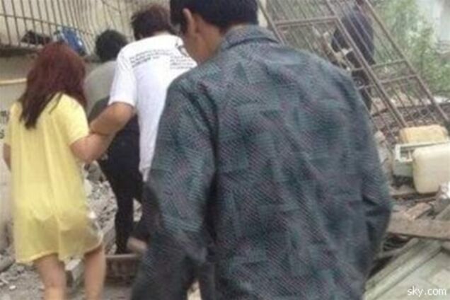 Землетрясение в Китае: 32 погибших, 600 пострадавших